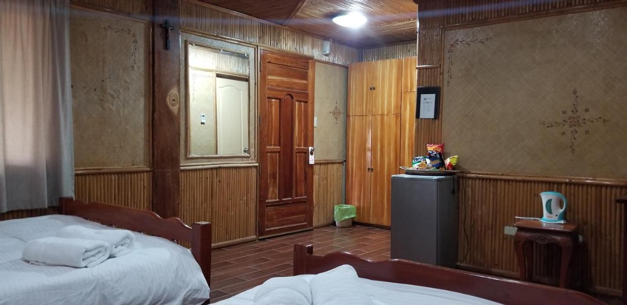 Buenavista Family Inn Tagudin Kültér fotó