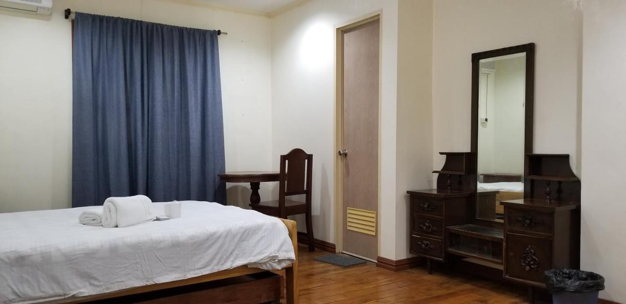 Buenavista Family Inn Tagudin Kültér fotó