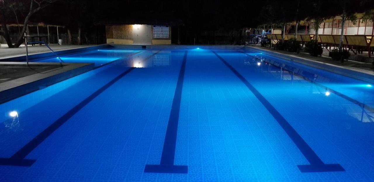 Buenavista Family Inn Tagudin Kültér fotó