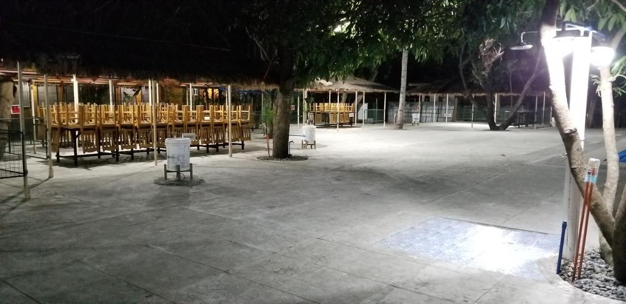 Buenavista Family Inn Tagudin Kültér fotó